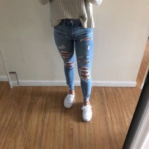 RIPPED AMERICAN EAGLE DENIM X JEGGINGS
